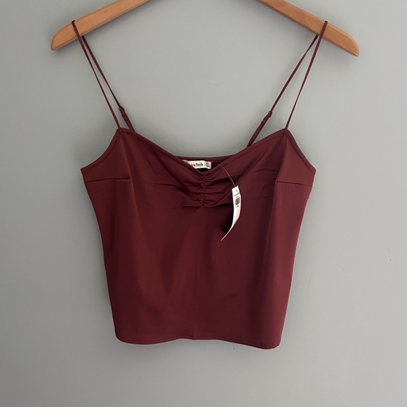 🌷 Abercrombie & Fitch Rust Cropped Tank Top Size XS NWT - Picture 2 of 10